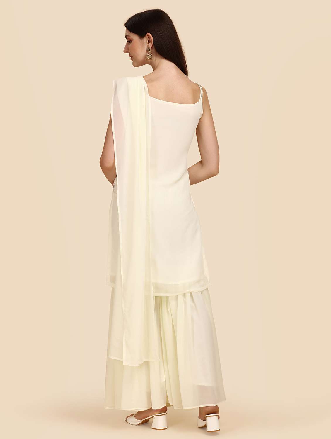 women off-white kurta sharara set with dupatta - 20484563 -  Standard Image - 2