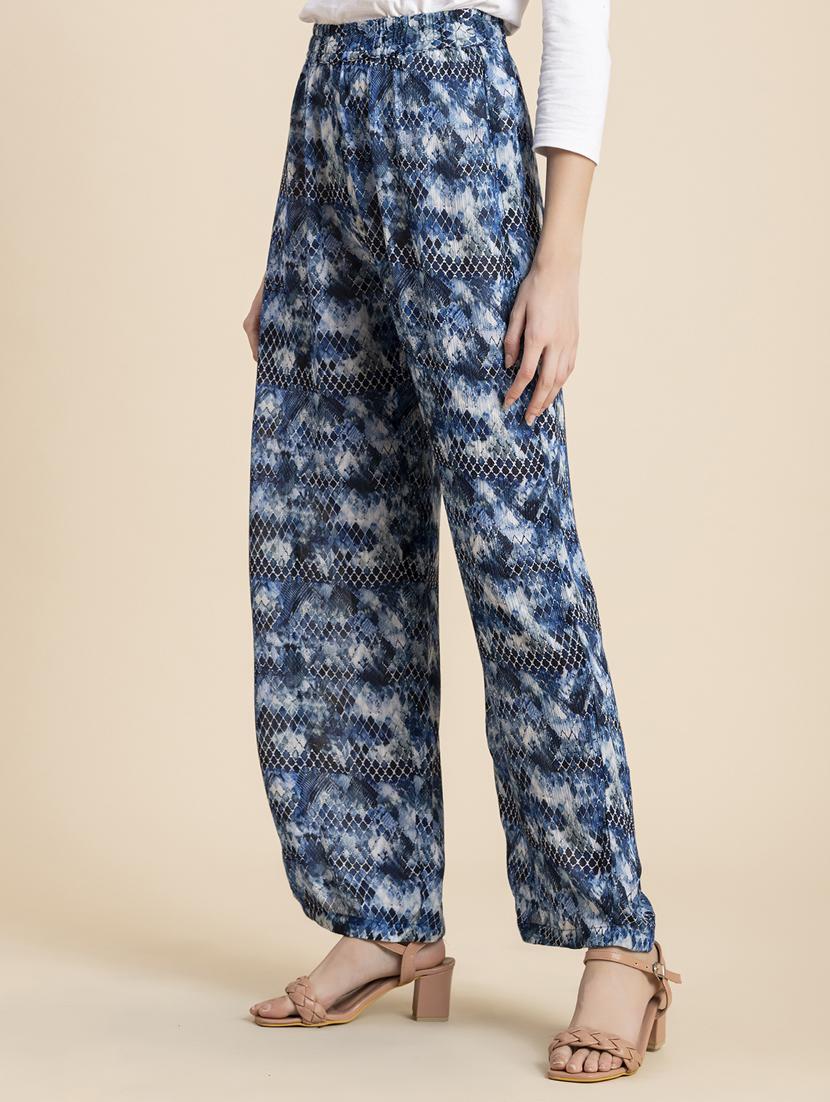 blue printed straight palazzo - 20485668 - Standard Image - 2