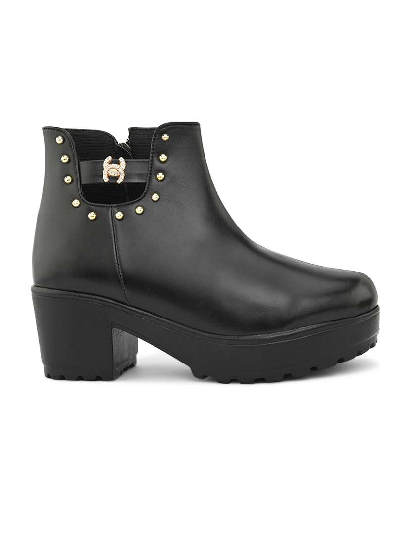 women solid black ankle boot - 20485963 -  Standard Image - 2