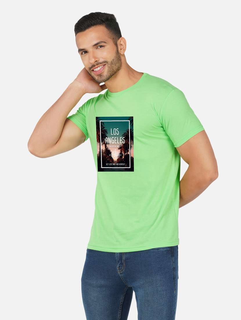 men chest print short sleeve t-shirt - 20492852 - Standard Image - 2