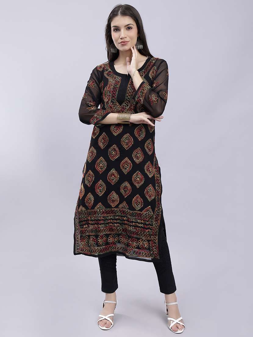 black three quarter sleeve chikankari kurta