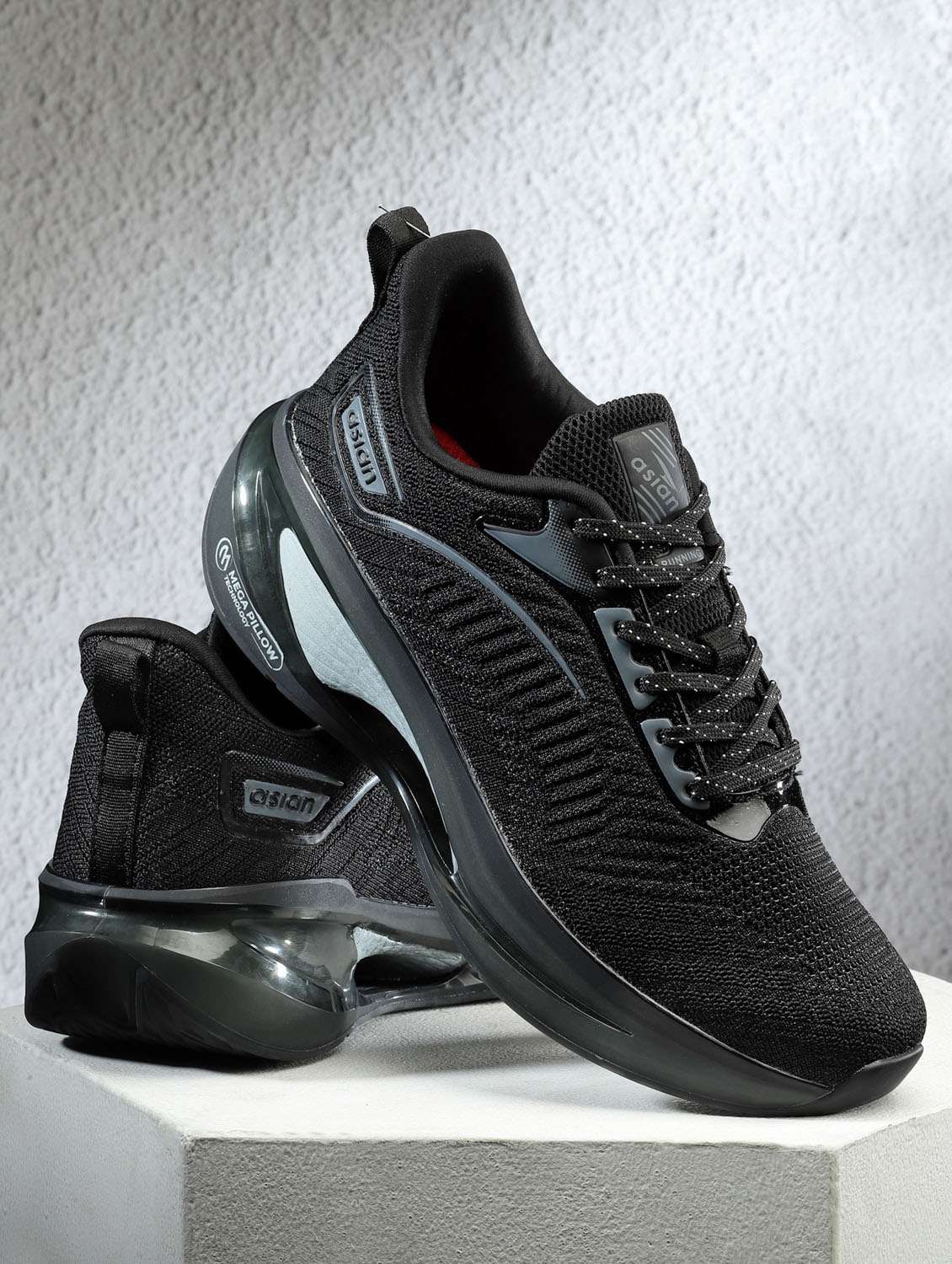 men black sport shoe - 20497045 -  Zoom Image - 0