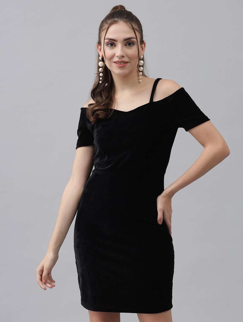black solid bodycon dress