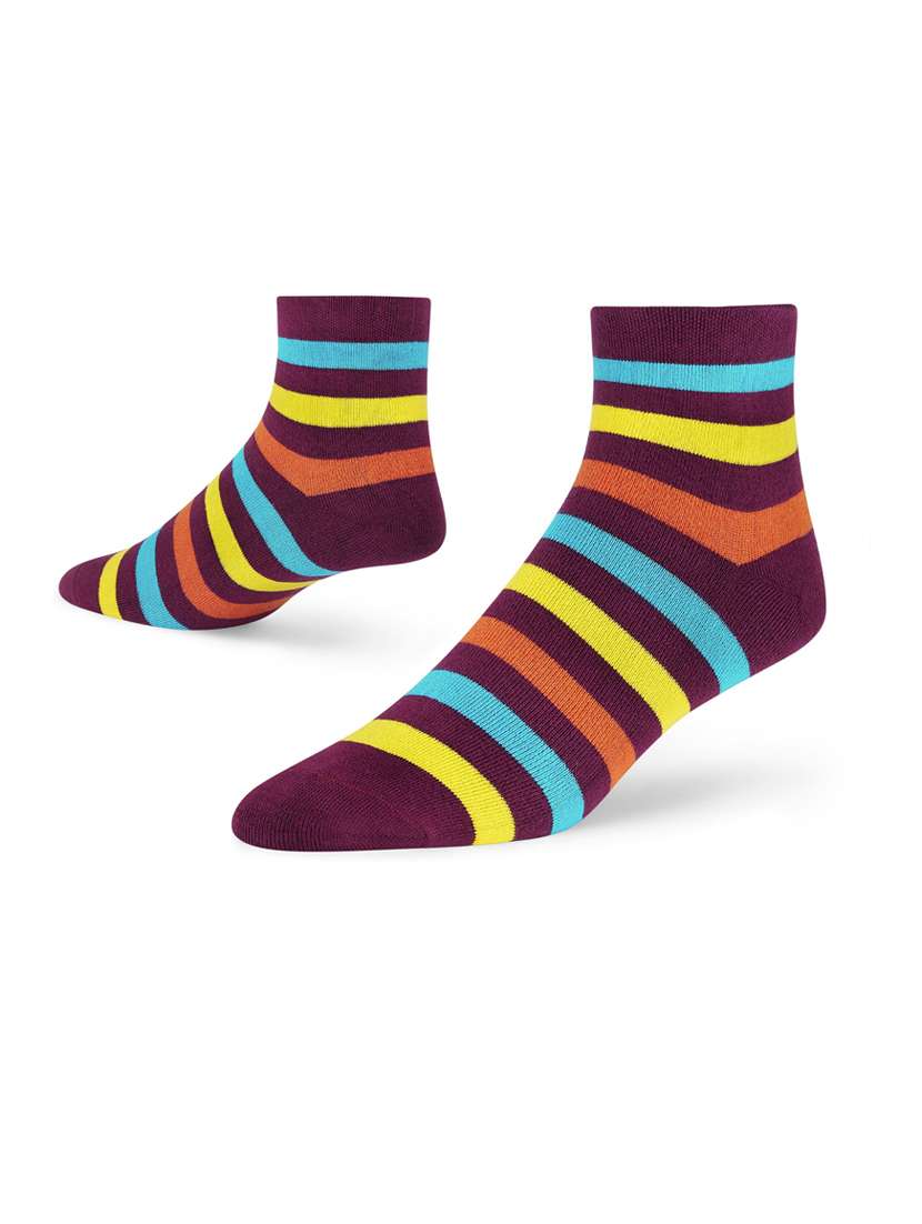 multi colored ankle length socks - 20497997 -  Standard Image - 2
