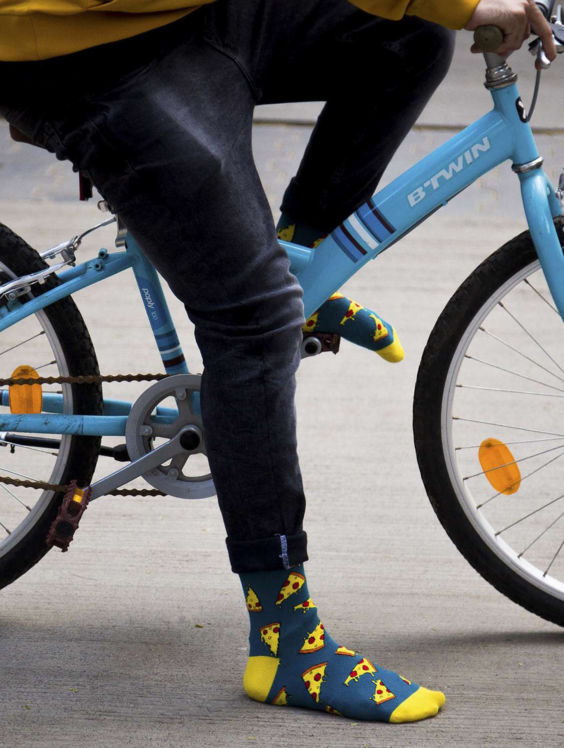 women set of 2 above ankle length socks - 20498108 -  Standard Image - 2