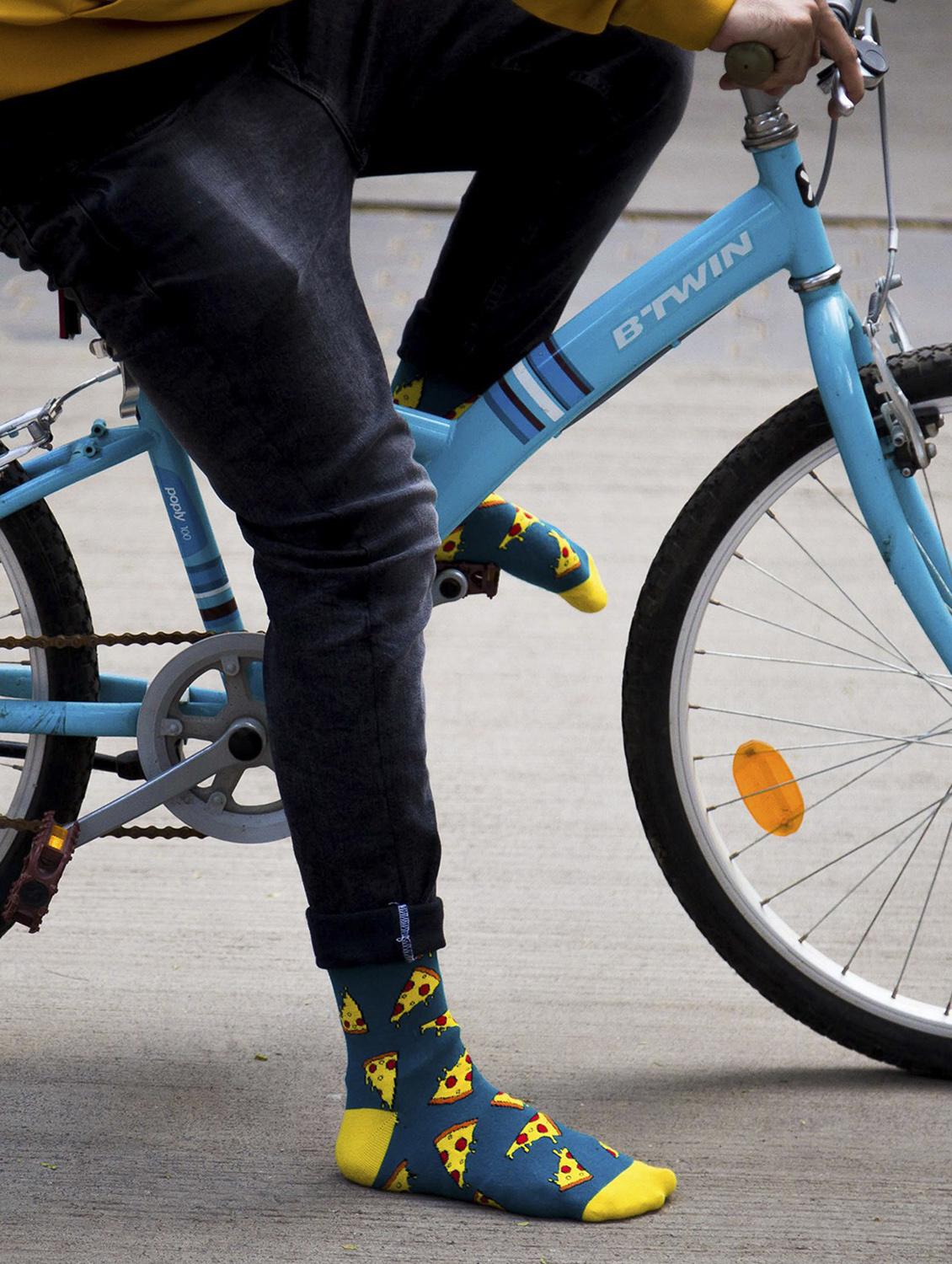 unisex multi colored above ankle length socks - 20498109 - Standard Image - 2