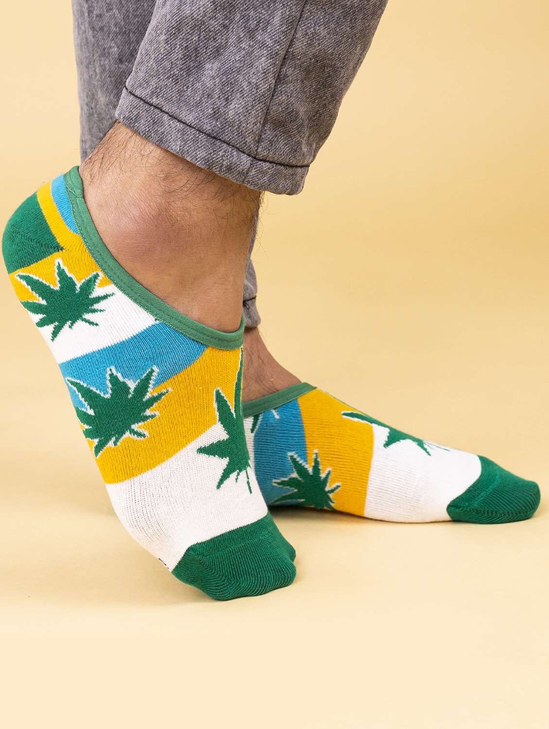 unisex printed no show socks combo - 20498197 -  Standard Image - 2