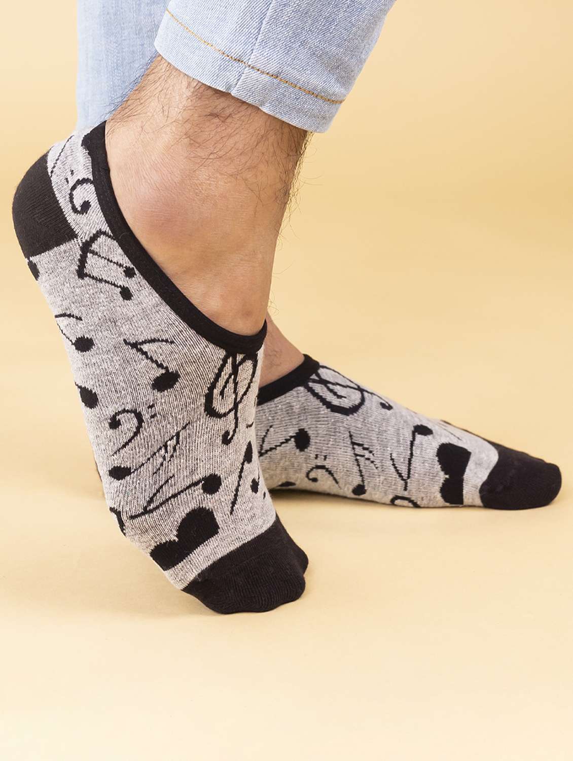 unisex printed no show socks combo - 20498204 -  Standard Image - 2