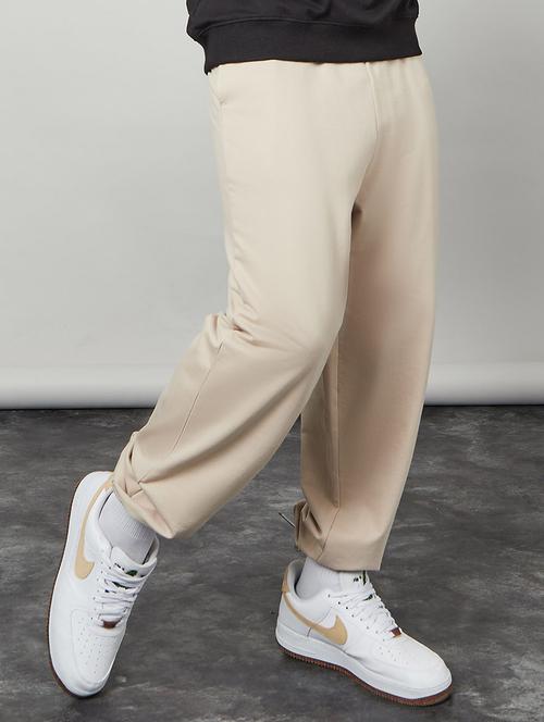 men solid jogger - 20501298 - Standard Image - 0