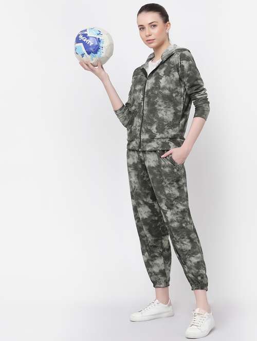 women grey jacket and trouser co-ord set 
