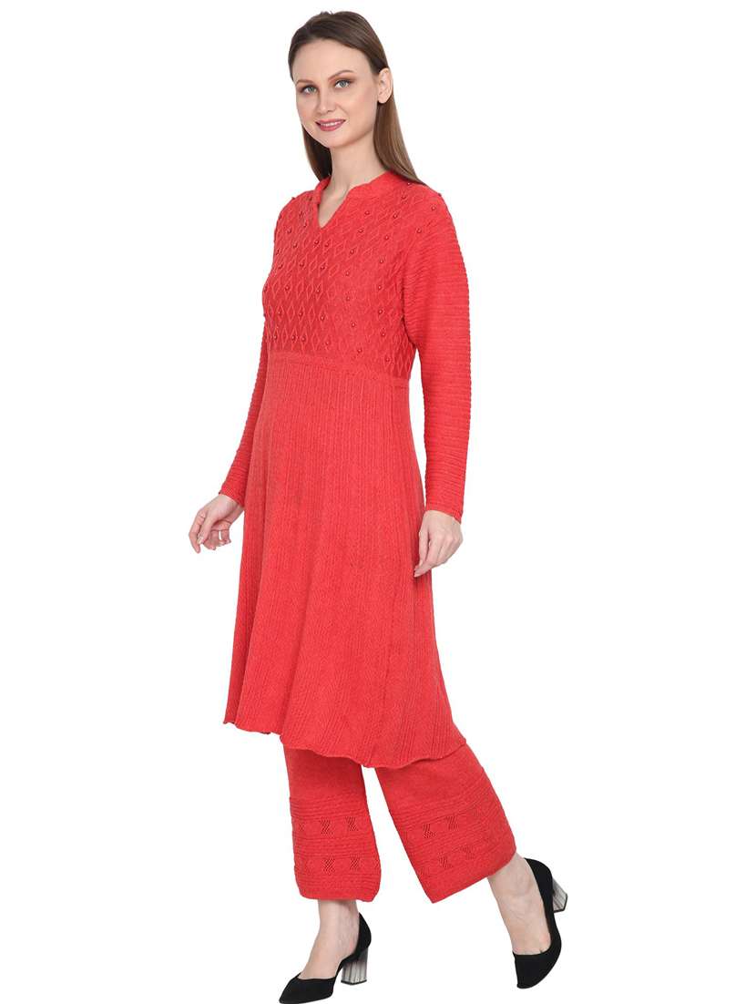 women red mandarin neck kurta pant set - 20511980 - Standard Image - 2