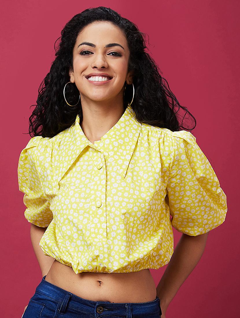 yellow floral printed crop top - 20534025 -  Zoom Image - 0
