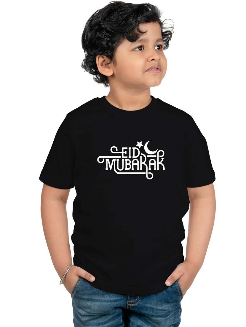 boys round neck typographic printed t-shirt