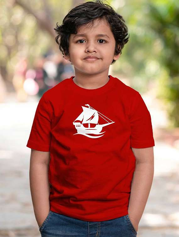 boys round neck chest printed t-shirt - 20536140 - Zoom Image - 0