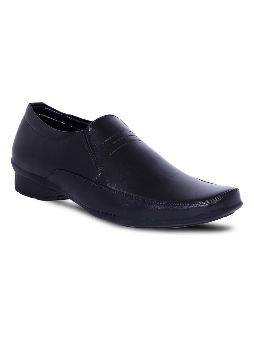 men black solid slip on shoes - 20536324 -  Zoom Image - 0
