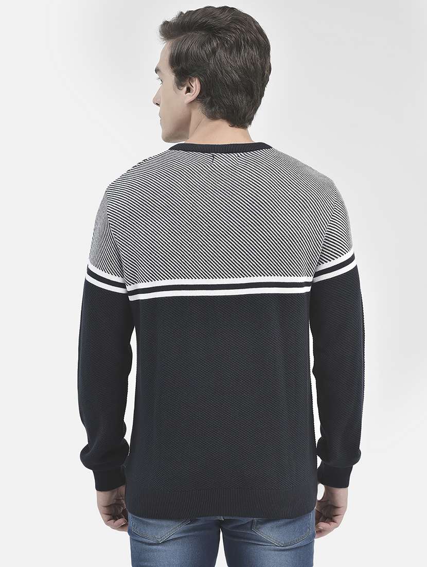 men striped round neck pullover - 20546969 -  Standard Image - 2
