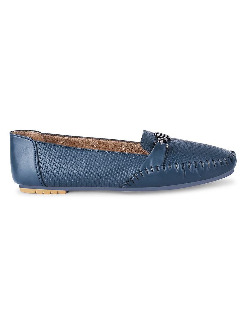 women navy blue slip on moccasin - 20551551 - Standard Image - 2