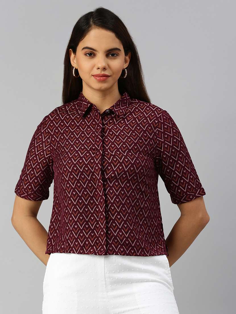 women printed collared short sleeve crop shirt