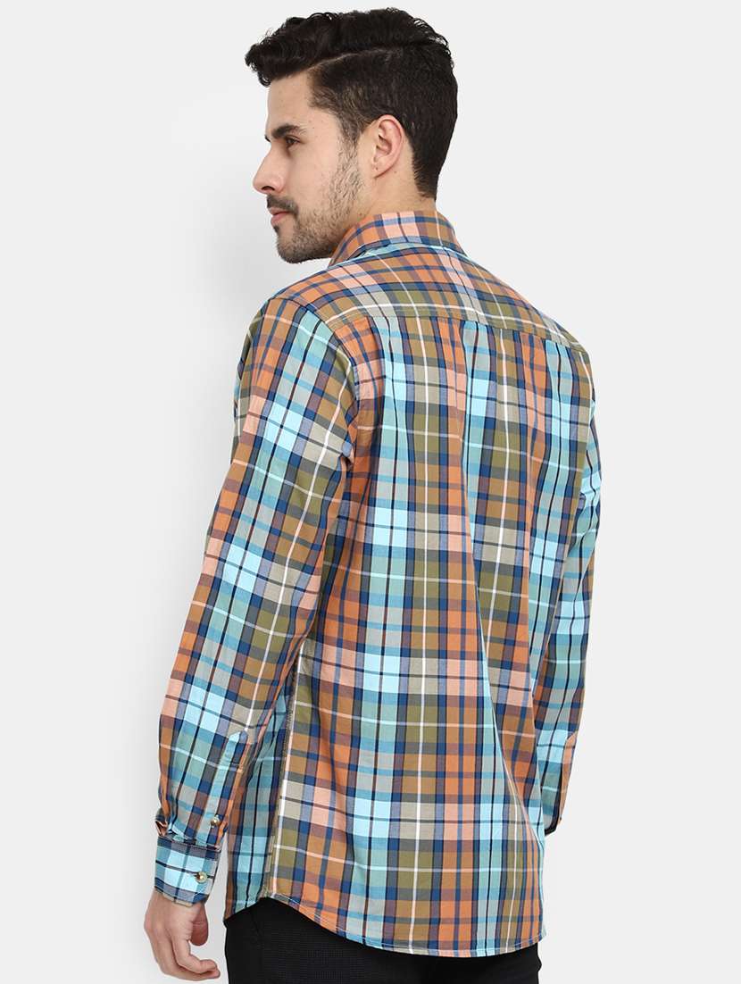 men collared checkered casual shirt - 20562438 -  Standard Image - 2