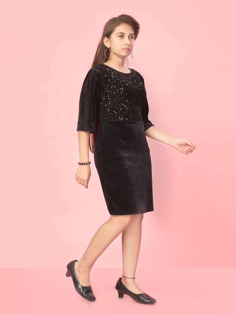 girls round neck self-design frock - 20568220 -  Standard Image - 2