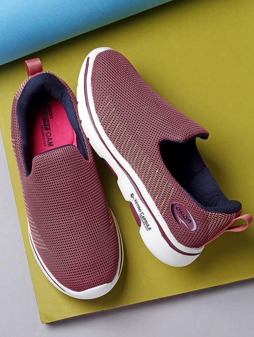 women running sports shoes - 20571929 -  Standard Image - 0