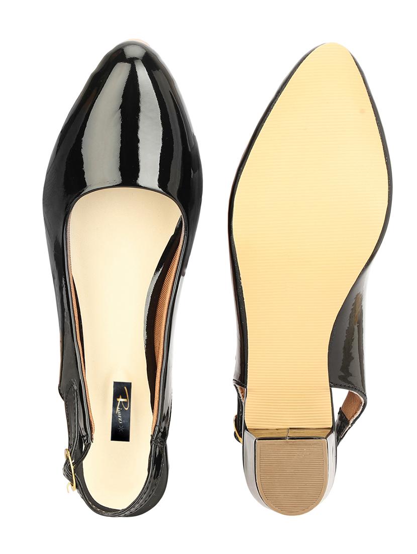 women solid back strap sandal - 20573021 - Standard Image - 2