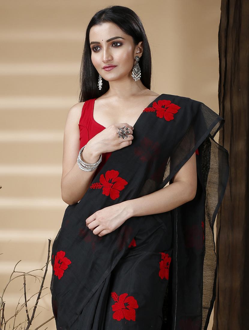 black cotton blend printed saree with blouse - 20573061 - Standard Image - 2