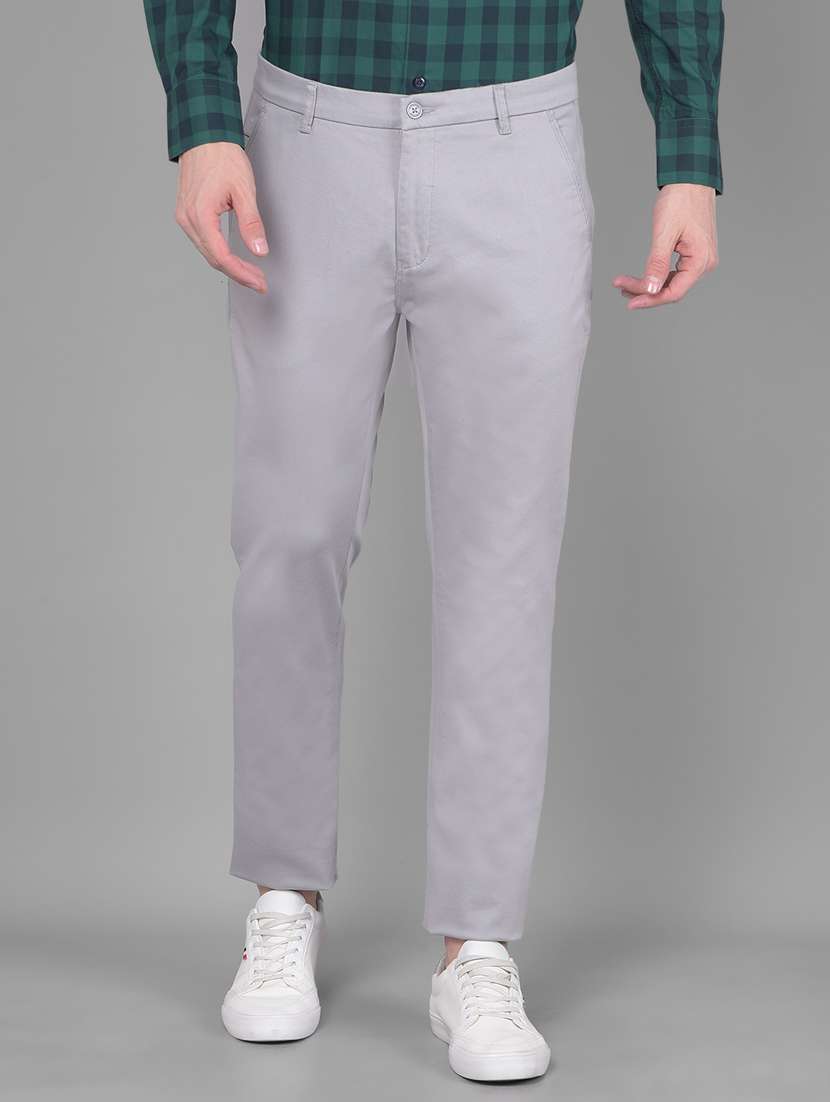 men solid ankle length chinos - 20586598 -  Zoom Image - 0