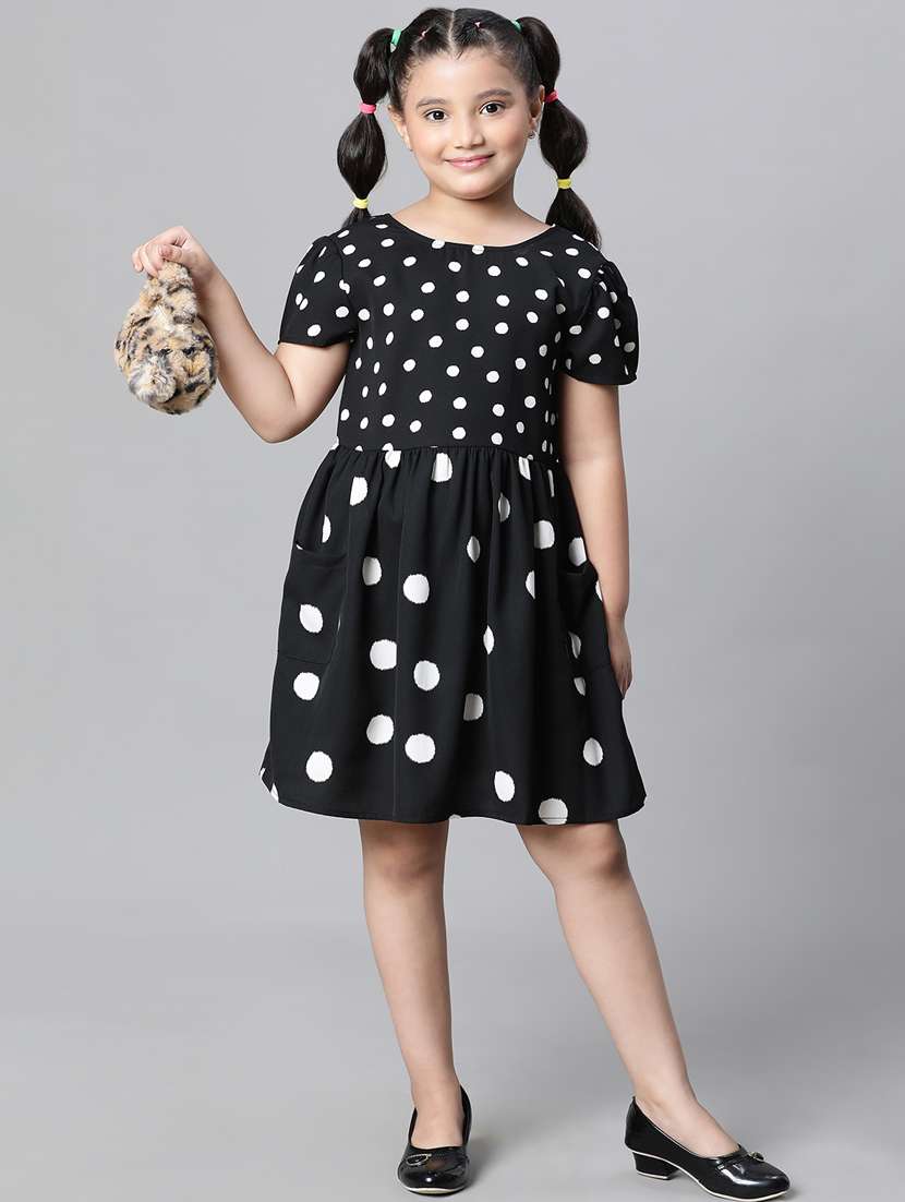 girls round neck short sleeves frock