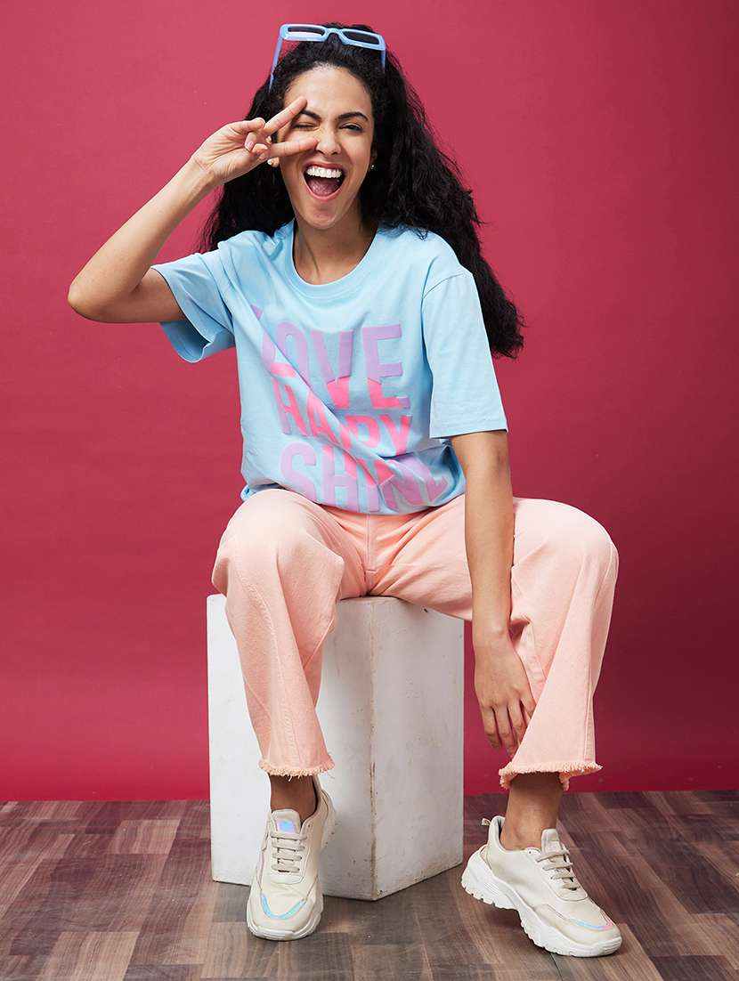 women's chest print crew neck t-shirt - 20600251 -  Standard Image - 2