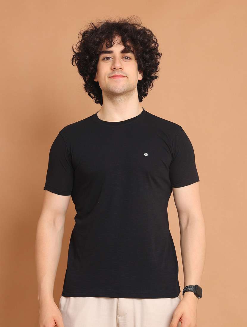 black plain short sleeve t-shirt