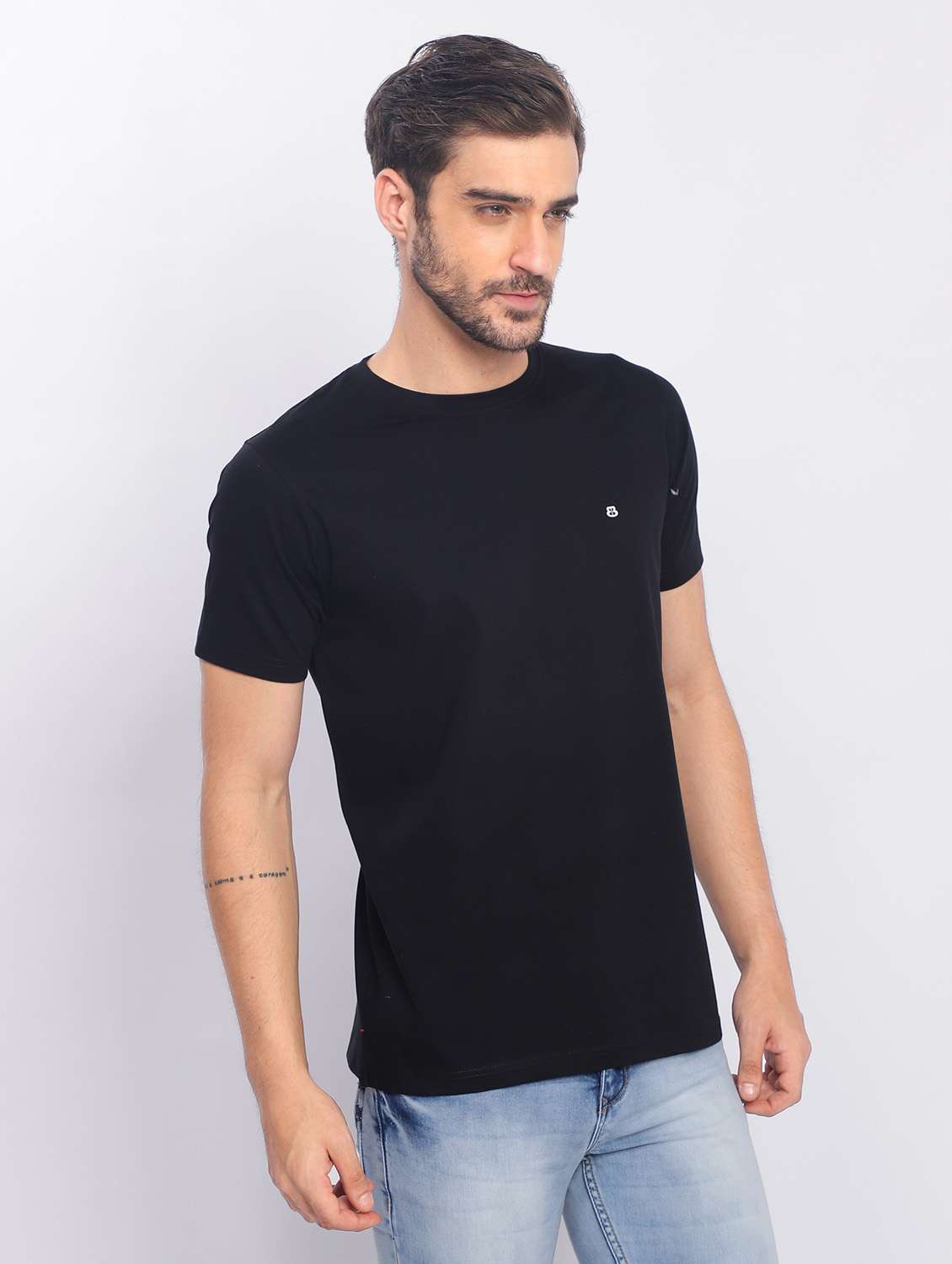 black plain short sleeve t-shirt - 20601548 -  Standard Image - 2