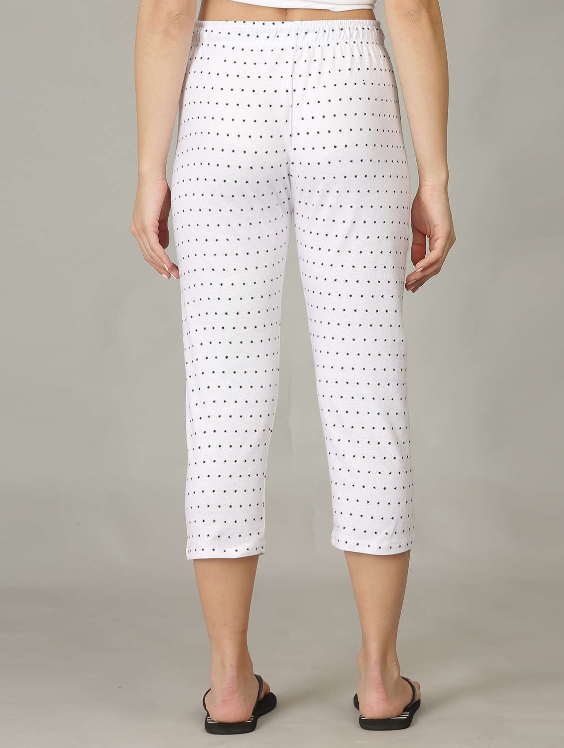 women white cotton printed capri - 20602102 -  Standard Image - 2