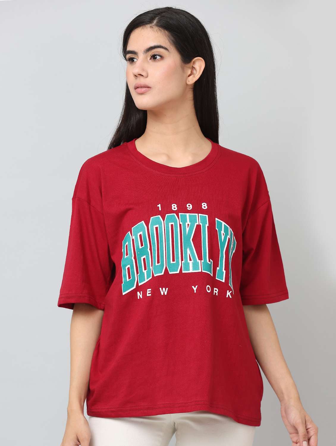 women front print t-shirt