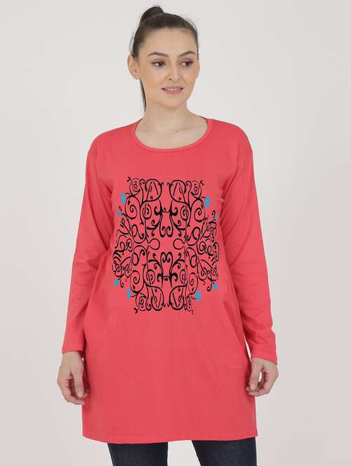 women round neck graphic printed regular t-shirt