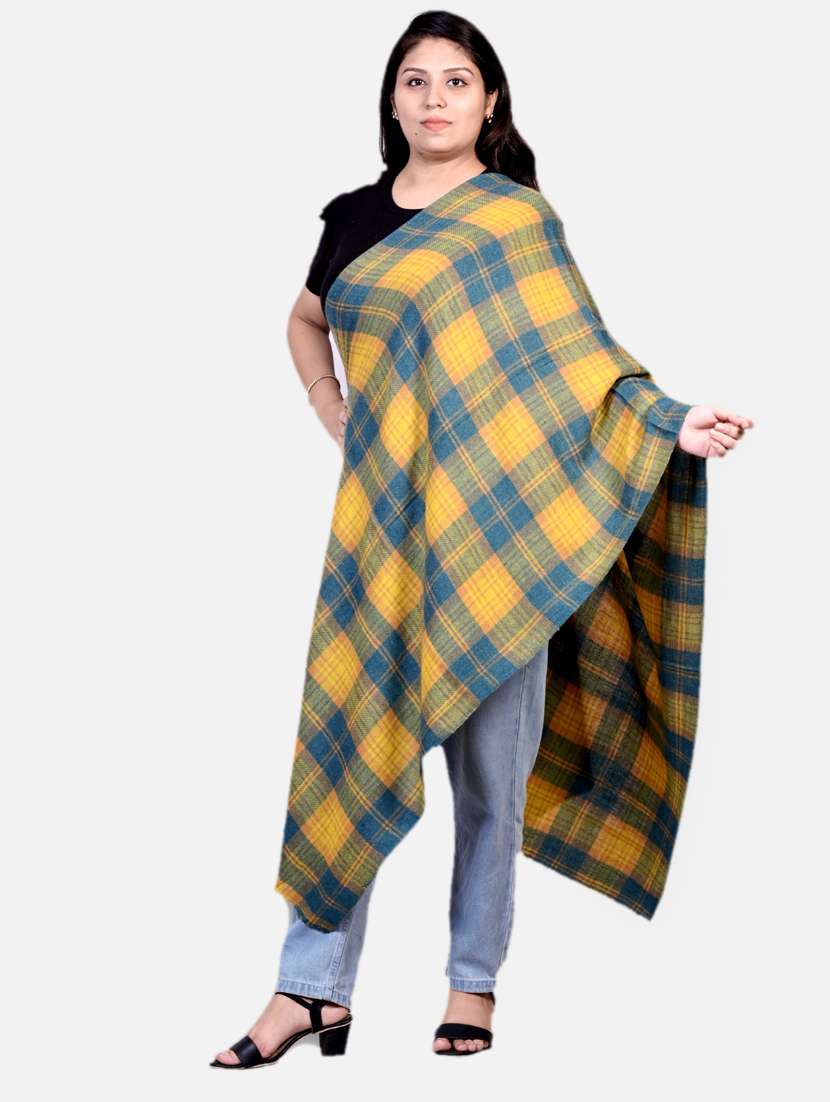 women checkered woolen shawl