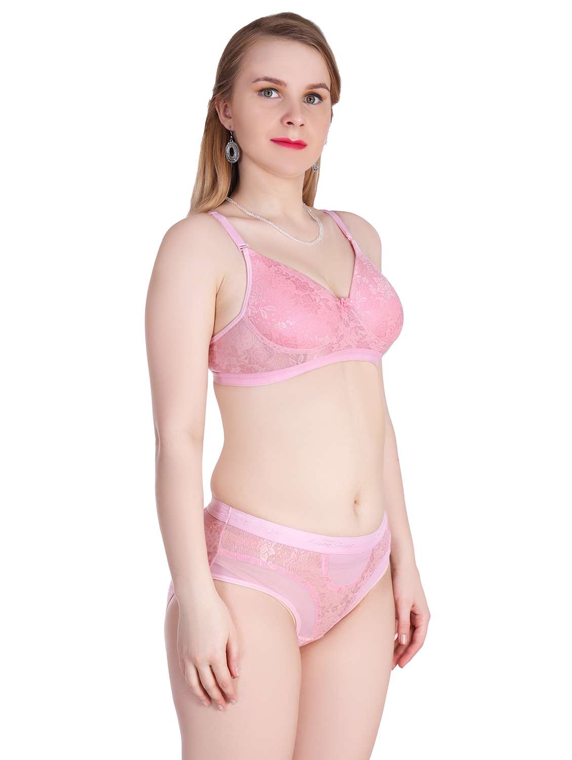 women lace deatiled bra and panty set - 20611878 -  Standard Image - 2