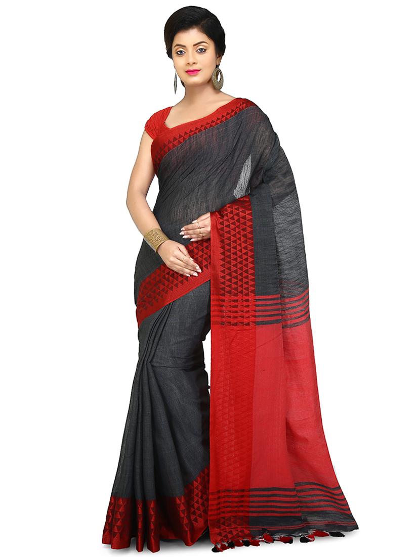women grey & red handloom saree with blouse - 20613959 - Zoom Image - 0