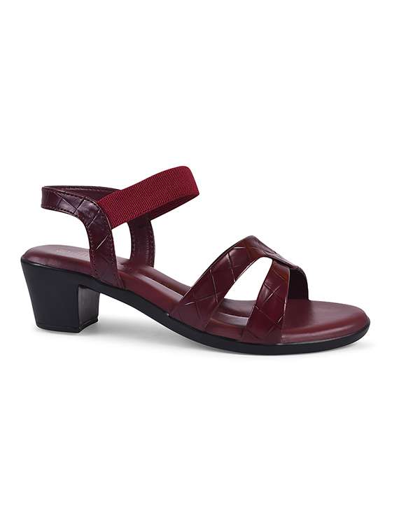 women back strap sandal - 20614468 - Standard Image - 2