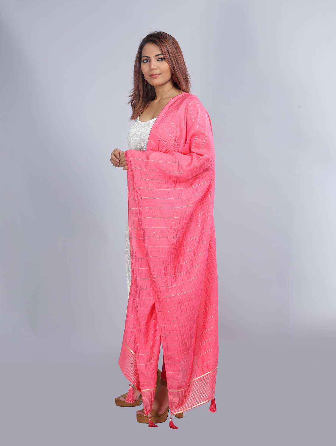 pink self design dupatta - 20644759 - Standard Image - 2