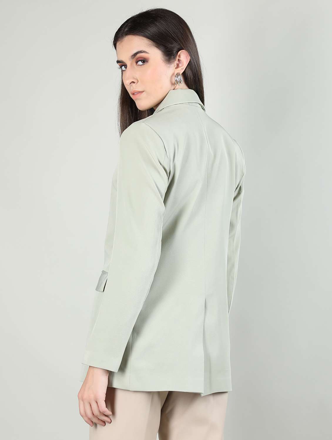 women solid single breasted blazer - 20683873 -  Standard Image - 2