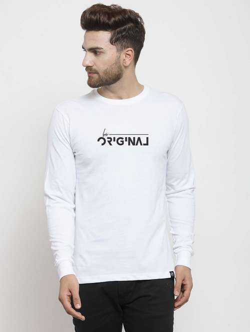 men round neck chest print t-shirt - 20685872 -  Standard Image - 0