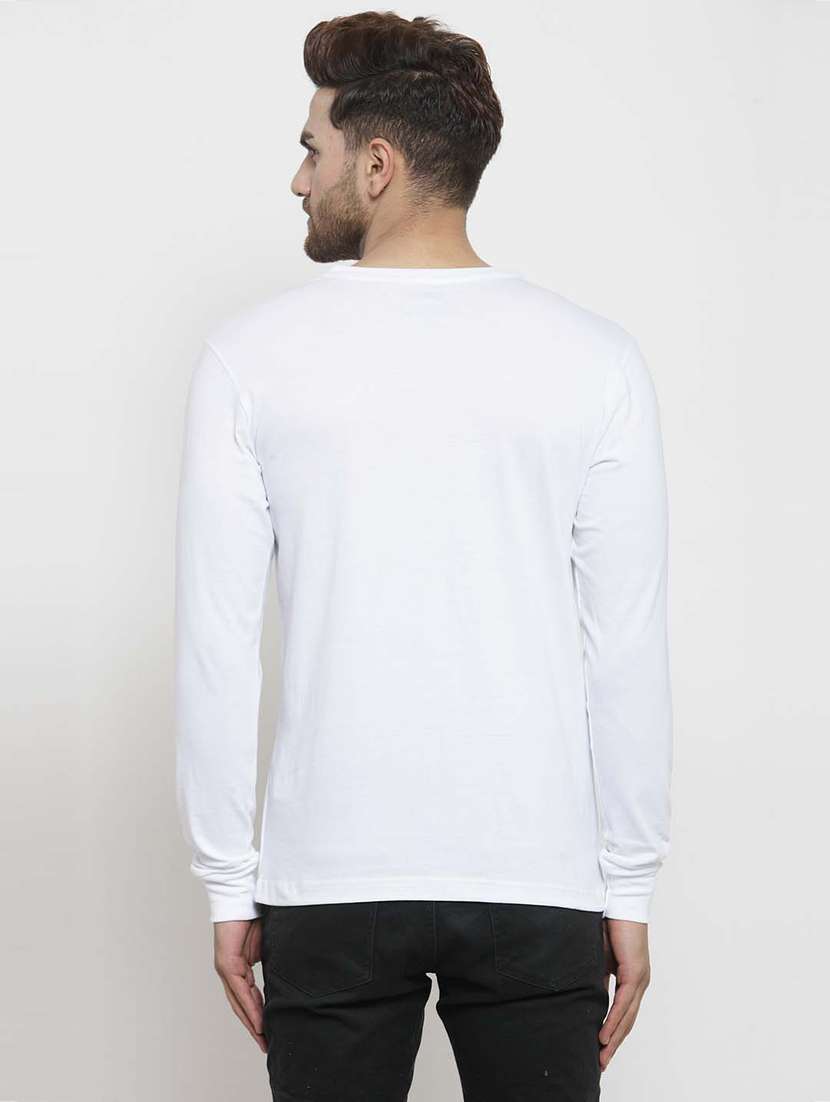men round neck chest print t-shirt - 20685872 - Standard Image - 2