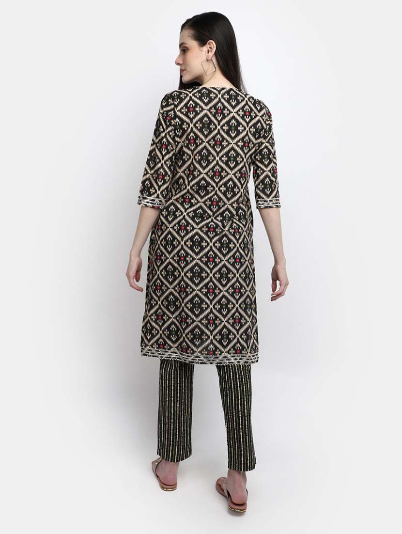 women black round neck kurta pant set with dupatta - 20686090 -  Standard Image - 2