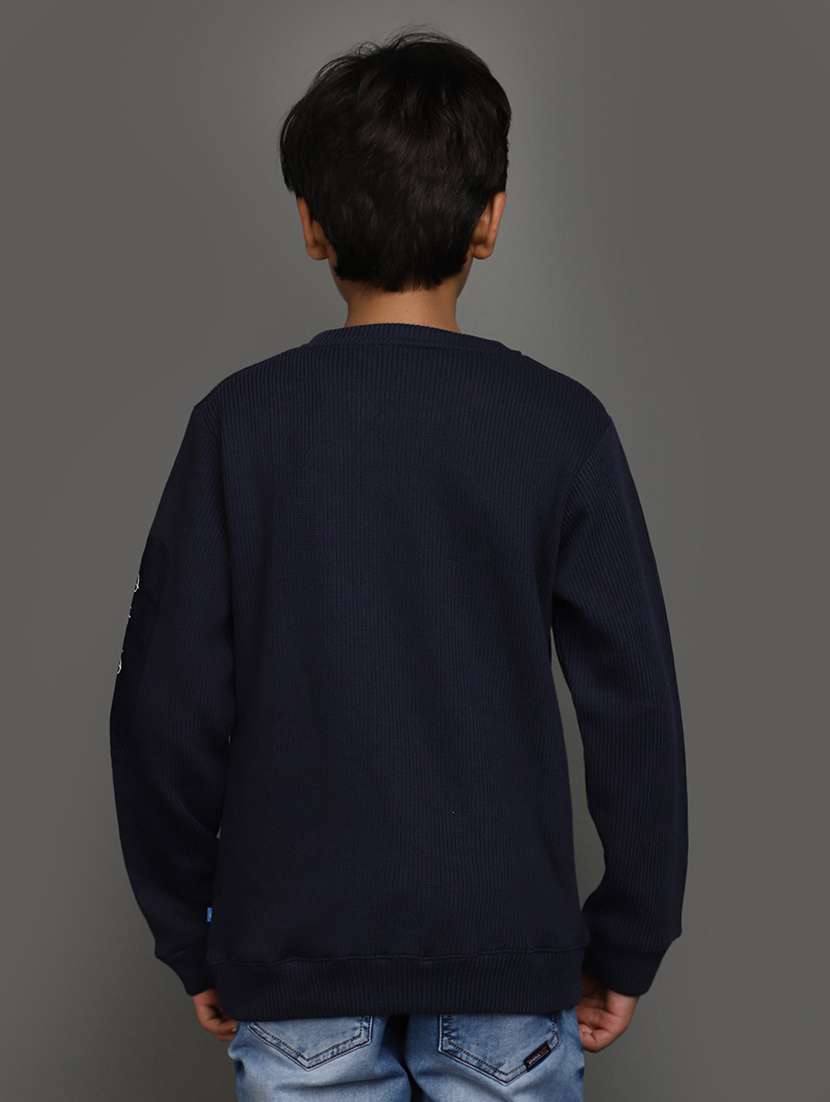 boy graphic print long sleeves sweater - 20687105 -  Standard Image - 2
