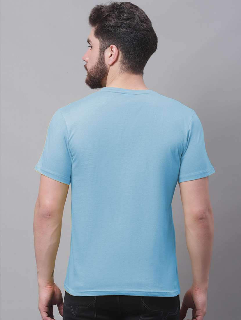 men round neck chest print t-shirt - 20688130 -  Standard Image - 2