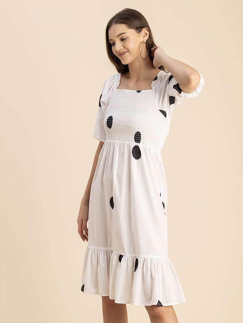women polka doted puff sleeves dress - 20693975 -  Standard Image - 2