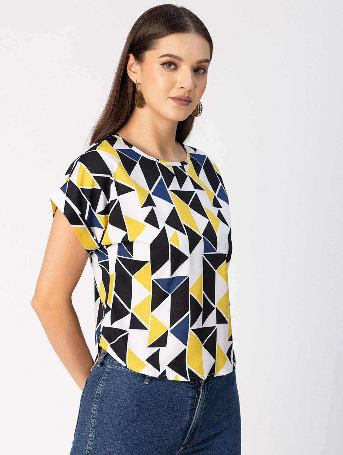 women geometric print round neck top - 20694903 - Standard Image - 2
