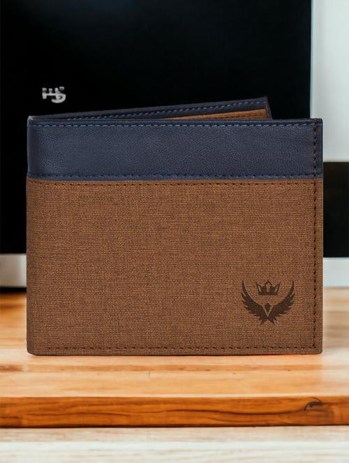 brown leather wallet - 20726729 - Standard Image - 0