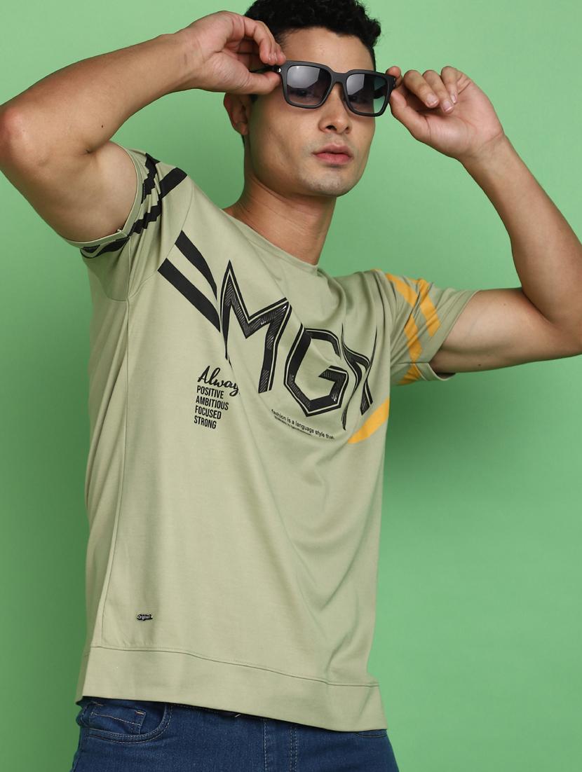 men round neck front print t-shirt - 20728124 - Standard Image - 2